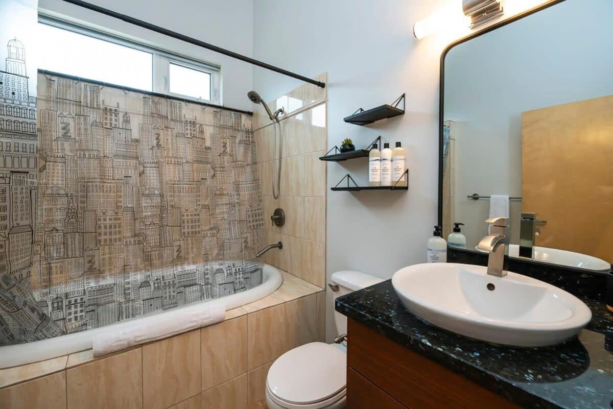 Nn - The Flame - Downtown 1-Bed 2-Bath Villa Whitehorse Eksteriør billede