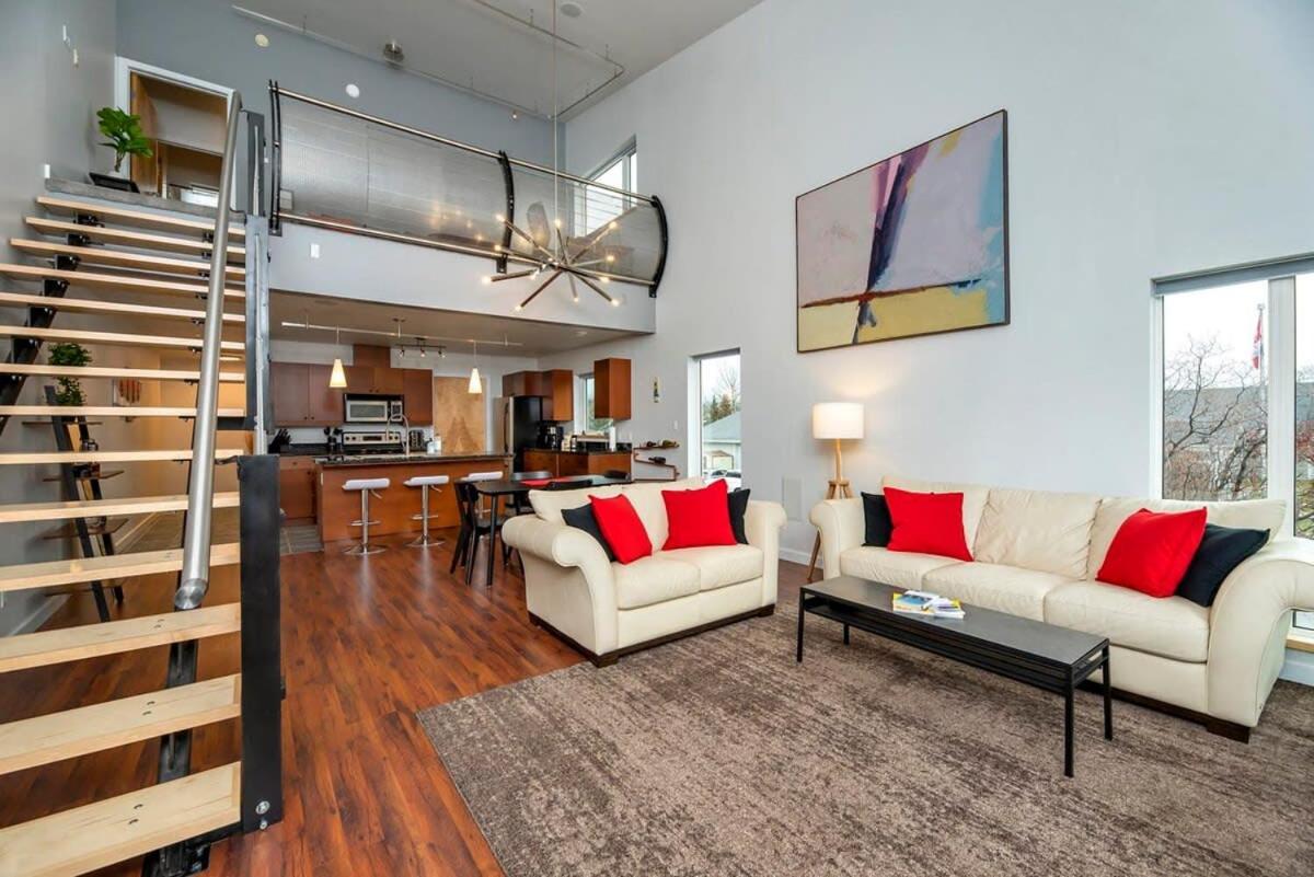 Nn - The Flame - Downtown 1-Bed 2-Bath Villa Whitehorse Eksteriør billede