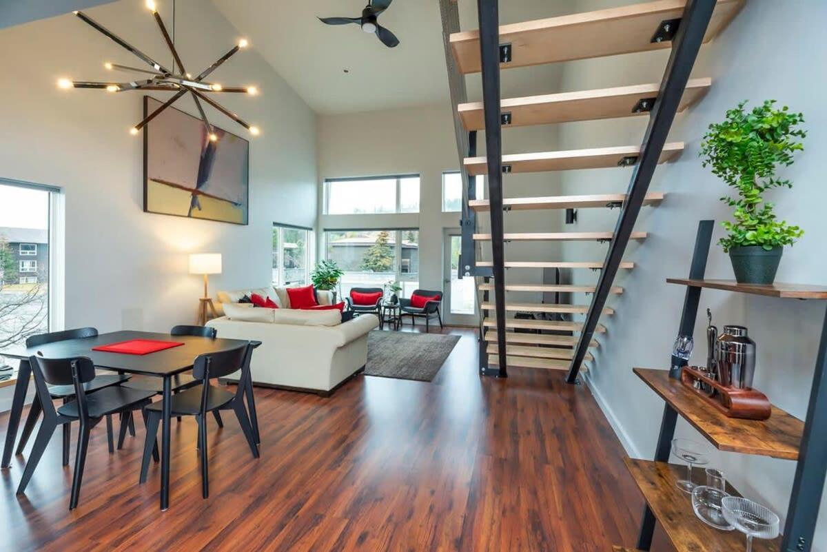 Nn - The Flame - Downtown 1-Bed 2-Bath Villa Whitehorse Eksteriør billede